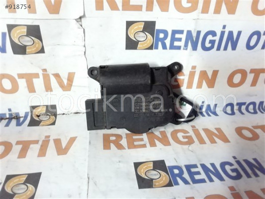 VW-AUDİ-SEAT HAVALANDIRMA KAPAĞI KONTROL MODÜLÜ CZ116880-7351