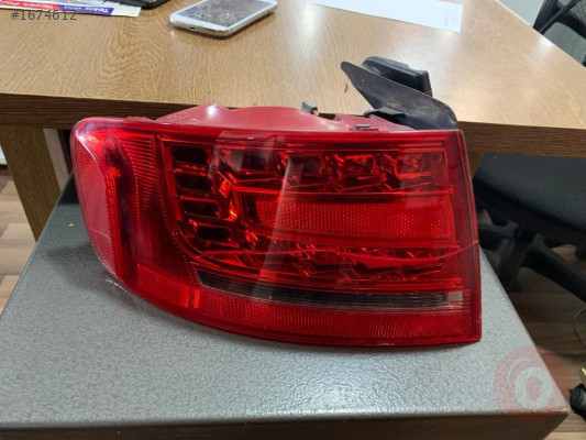 AUDİ A4 LEDLİ DIŞ SOL STOP  ÇIKMA ORJİNAL PARÇALAR