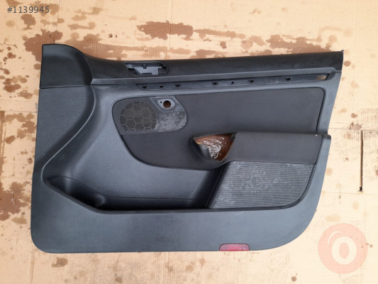 VW GOLF 5 04-09 KAPI DÖŞEMESİ SAĞ ÖN (ANTRASİT) 1K4867012FA