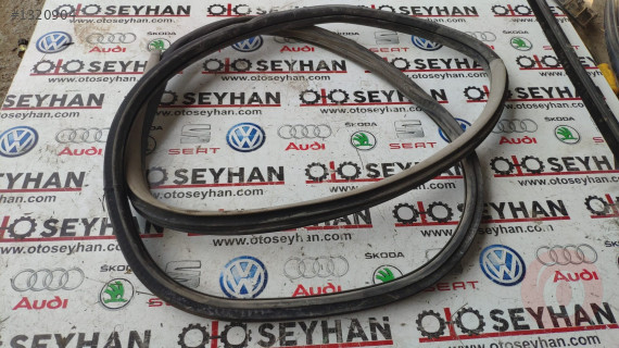 3B5867368G vw passat b5 arka sağ kapı lastiği