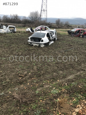 BMW E46 3.20 KESME SAĞ ARKA ÇAMURLUK GÜÇMANLAR OTO