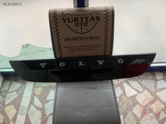 VOLVO V40 ÇIKMA ORJİNAL SIFIR BAGAJ KAPAĞI AÇMA KOLU