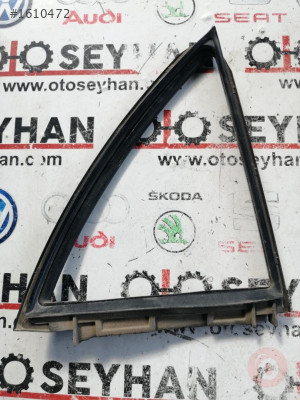 Toyota corolla sağ arka kelebek cam çerceve lastiği fitili