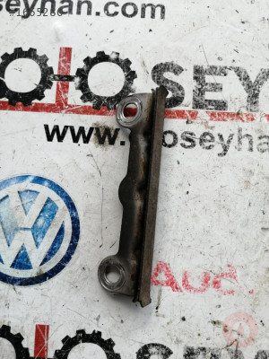 Audi a3 2010 egzoz manifoldu ısı kalkanı ara bağlantı demiri