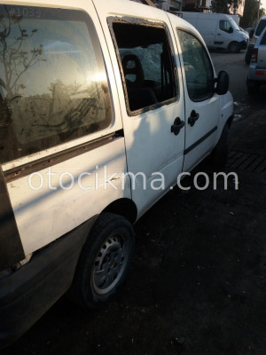 FİAT DOBLO SAĞ ÖN KAPI DOLU