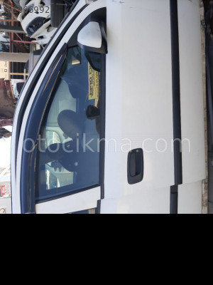 OPEL ASTRA G SAĞ ÖN KAPI HATASIZ BOYASIZ