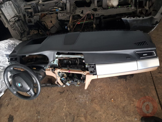 Bmw 730 Dolu Torpido Hatasız Orjinal Çıkma