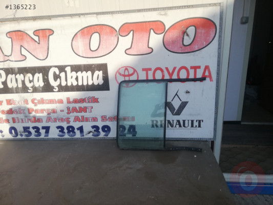 Fıat doblo sağ sürgülü kapı camı