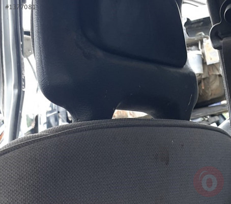 1992 hyundai excel 1.5 çıkma sağ ön koltuk başlık