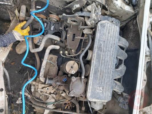 Peugeot partner 1.9 motor