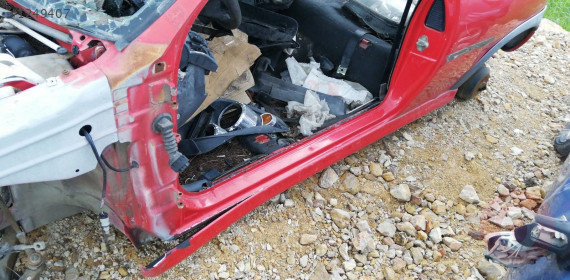 opel corsa b tek kapı kesme sol marşbiyel.