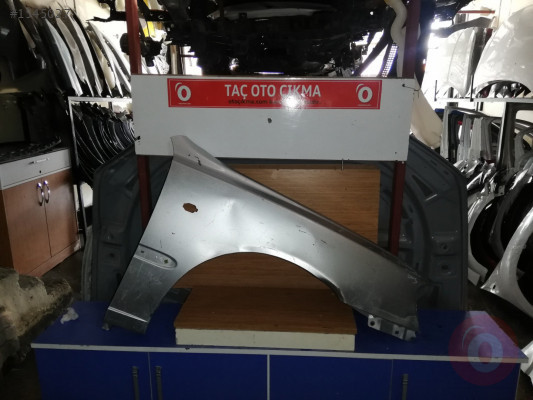 Hyundai admera çıkma sağ ön çamurluk