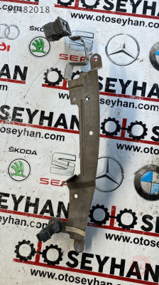 1T0971504C volkswagen caddy ön tesisat tutucu motor arkası