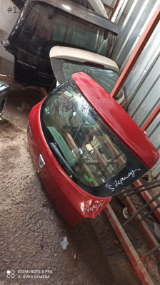 DACİA STEPWAY BAGAJ KAPAĞI ÇIKMA PARÇA