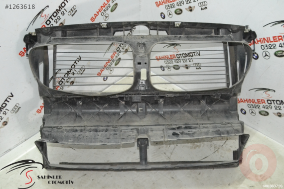 BMW 5 SERİSİ F10 F11 F01 RADYATÖR SOĞUTMA FANI MUHAFAZASI ÖN