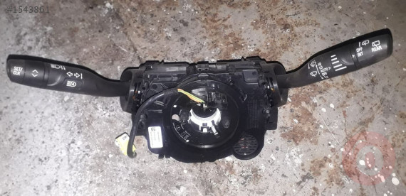 PEJO  RİFTER    ÇIKMA  FAR SİNYAL  KOLU  LİDER PEUGEOT