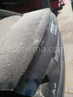 2018Audi a 4 ARKA BAGAJ kapağı