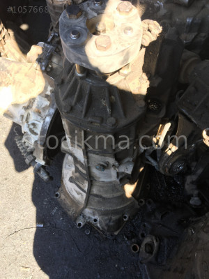 BMW 520İ OTOMATİK ŞANZIMAN ÇIKMA