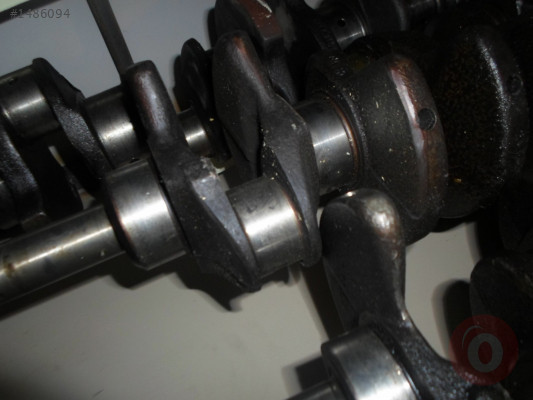 MERCEDES 102 MOTOR  KRANK ÇIKMA