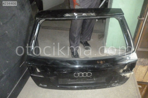 2010-2013 A3 BAGAJ AUDİ ORJİNAL ÇIKMA PARÇA