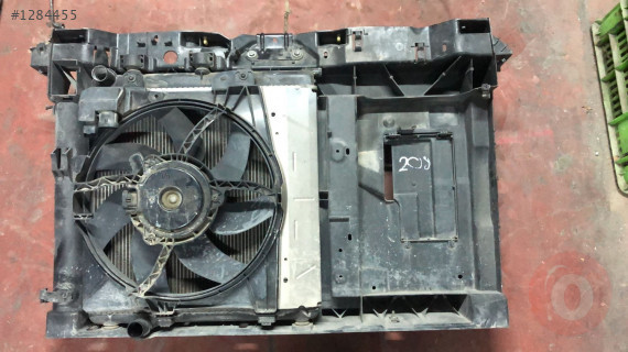 PEUGEOT 208 1.4 DİZEL ÇIKMA ORJİNAL RADYATÖR SET