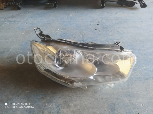 Citroen sağ far orjinal