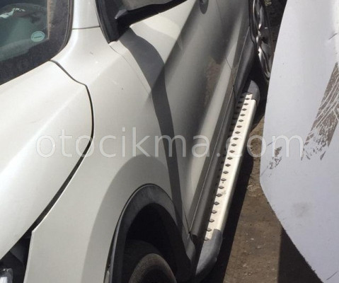 2016 Model Nissan Qashgai 1.5 Dizel çıkma sol marşbiyel.
