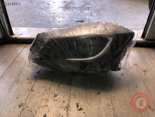 Mercedes a1180 sol far zenon hatasız