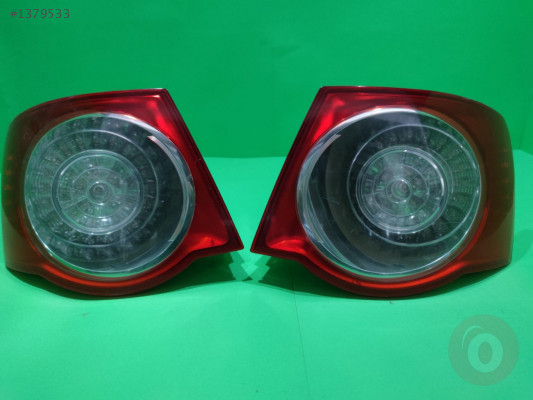 Volkswagen Jetta - Sağ Sol Stop - 1K5945095 - 1K5945096