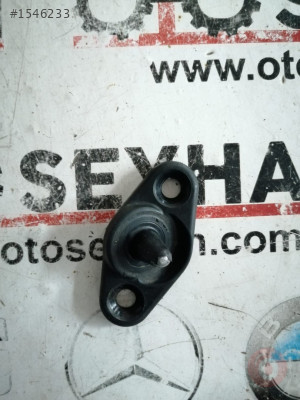 2K0843843 volkswagen caddy 2005 sürgülü kapı sabitleme pimi