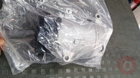 RENAULT MEGANE 2 KLİMA KOMPRESÖRÜ ÇIKMA ORİJİNAL