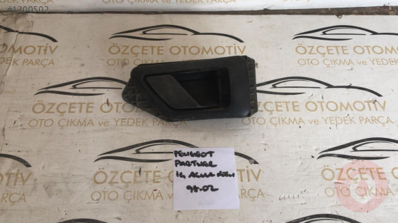 Peugeot partner sağ ön kapı iç açma kolu 98-02 orjinal çıkma