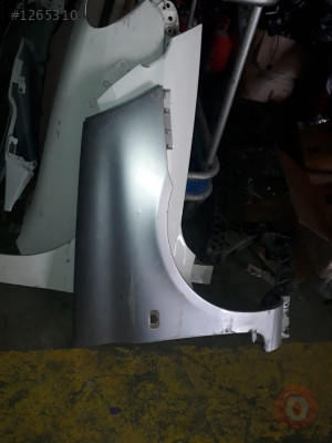 2005 reno clio sembol sağ ön çamurluk 350 tl