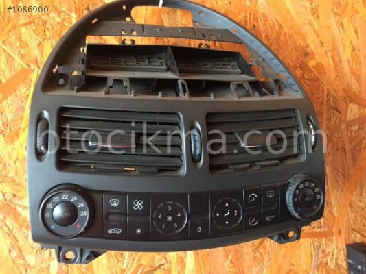 Mercedes W211 Teyp Çerçevesi Hatasız Orjinal Çıkma