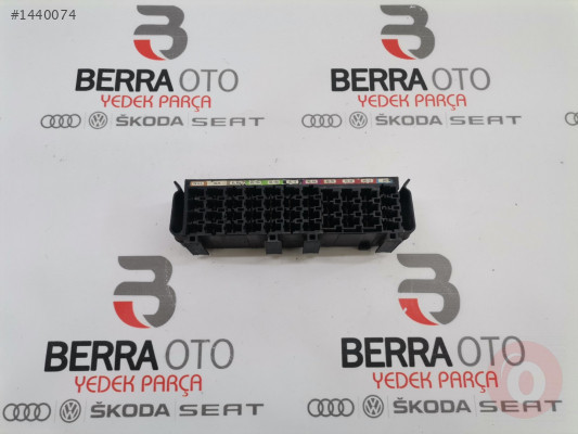 VW TRANSPORTER T4 1997-2003 SİGORTA KUTUSU 7D0937517B