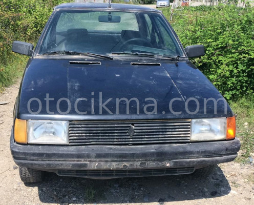 1988 model renault broadway 1.4 kesme ön kasa