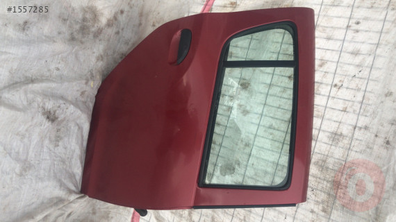 Dacia sandero sağ arka kapı dolu hatasız boyasız