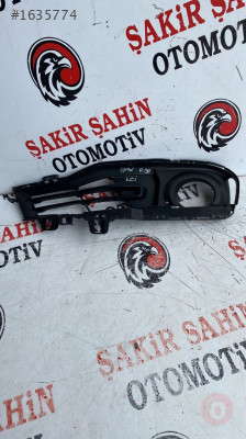 BMW F-30 SİS KAPAĞI ÇIKMA PARÇA