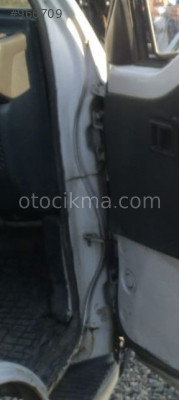 1996 model mitsubishi l300 çıkma sağ ön kapı menteşe