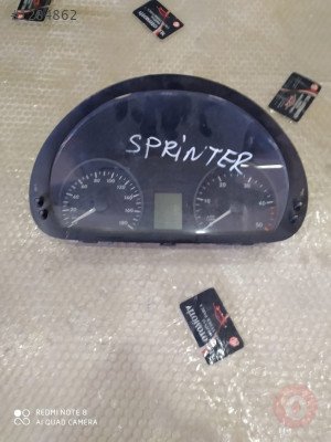 MERCEDES SIPRINTER GOSTERGE SAATI MG OTO