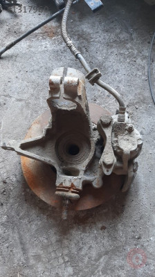 peugeot 405 çıkma sol taşıyıcı