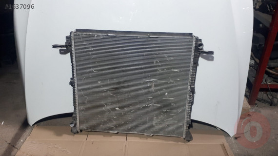 VOLKSWAGEN CRAFTER MOTOR RADYATÖRÜ 2n0121253c ORJİNAL PARÇA