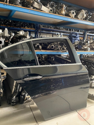 BMW 5 SERİSİ F10 ÇIKMA ORJİNAL SAĞ ARKA KAPI METALİK SİYAH