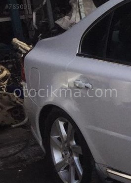 VOLVO S80 ORİJİNAL DEPO KAPAĞI.