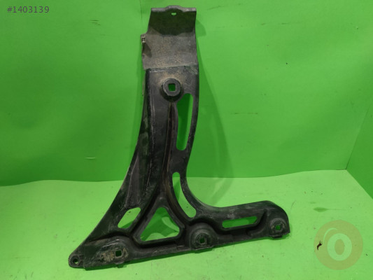 BMW 5 Serisi E60 Arka Tampon Braketi Sol