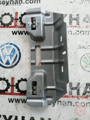 1K0858687 vw golf 5 sol tavan tutamağı bağlantı demiri