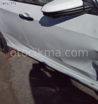 2017 HONDA CIVIC ÇIKMA SAĞ MARŞBİYEL MEVCUTTUR.