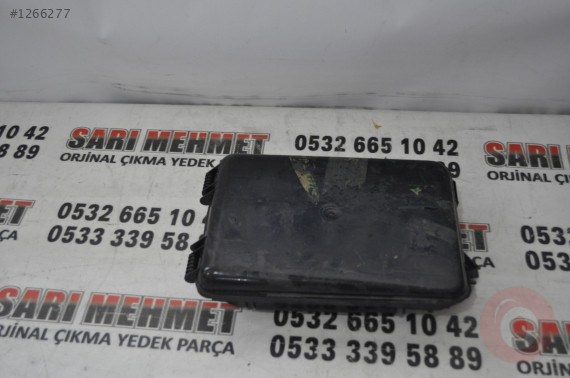 AUDİ A4-A6  BEYİN KUTUSU SİGORTA KUTUSU