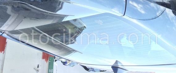 2018 HONDA CİVİC ORİJİNAL ARKA CAM.