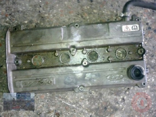 FORD MONDEO ESCORT MOTOR ÜST KÜLBÜTÖR KAPAĞI YAĞ KAPAĞI